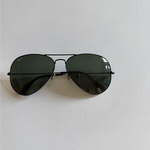 Ray-Ban Dark Green Aviator Sunglasses